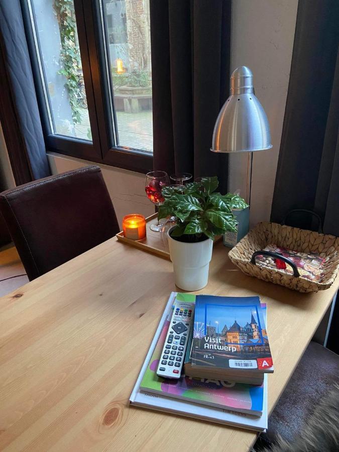 Garden Suite In City Center أنتويرب المظهر الخارجي الصورة